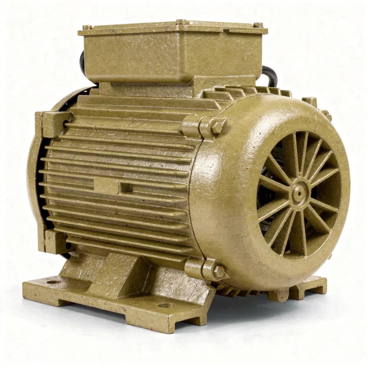 Motor el�ctrico STG de 3 HP, vista posterior con caja de bornes y tapa del ventilador